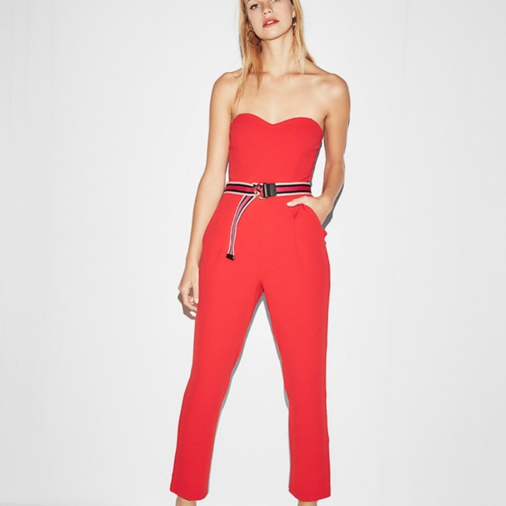 Express jumpsuit with sweetheart neckline